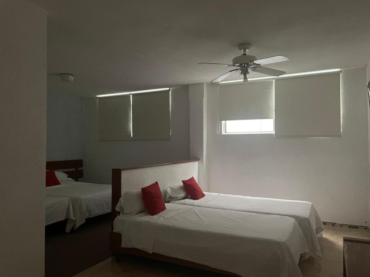 Oyo Hotel Italia Aguascalientes Buitenkant foto