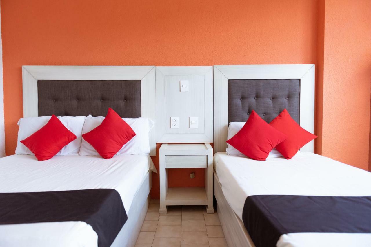 Oyo Hotel Italia Aguascalientes Buitenkant foto